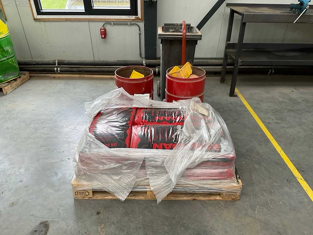 Absodan plus zak absorptiemiddel (6x) - afbeelding 1 van  4