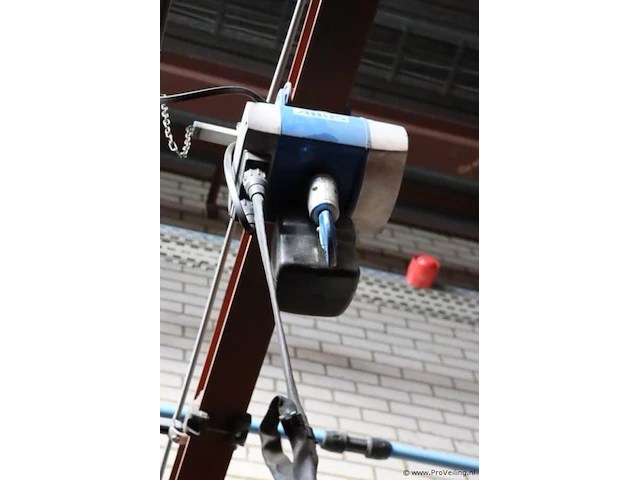 Abus elektrische kettingtakel 500 kg - afbeelding 1 van  8