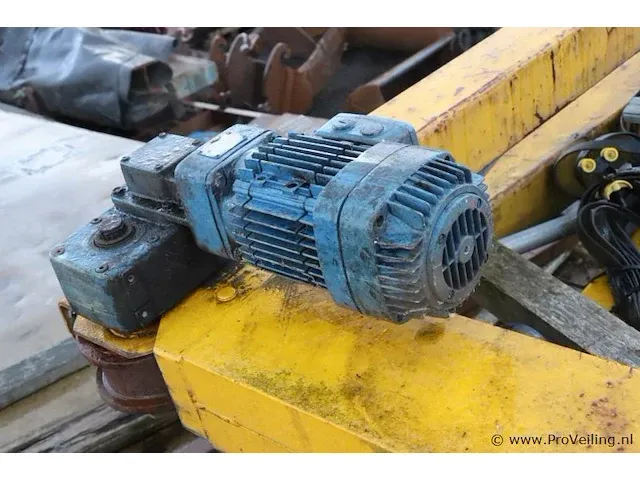Abus portaalkraan 3200 kg met demag bovenloop kraan - afbeelding 13 van  48