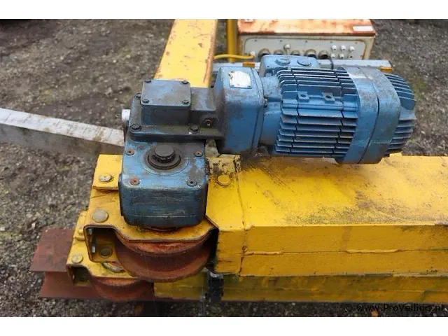 Abus portaalkraan 3200 kg met demag bovenloop kraan - afbeelding 46 van  48
