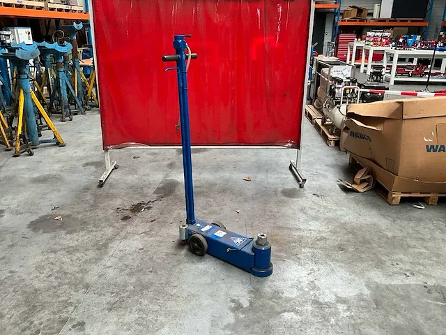 Ac-hydraulics 25-t hydropneumatische garagekrik - afbeelding 1 van  5