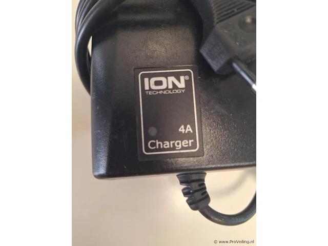 Accell-nederland bsc42004000 li-ion acculader t.b.v. 36v li-ion batterij - afbeelding 3 van  3