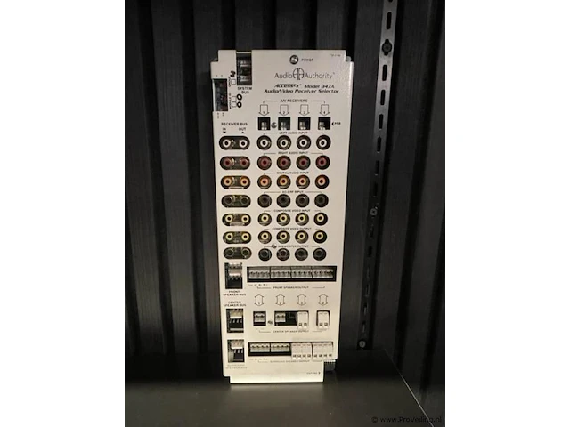 Accessez audio/video receiver model 947a - afbeelding 1 van  3