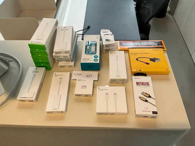 Accessoires en toebehoren apple - afbeelding 1 van  12