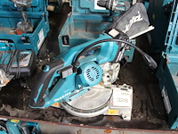 Accu afkortzaag makita. - afbeelding 3 van  4