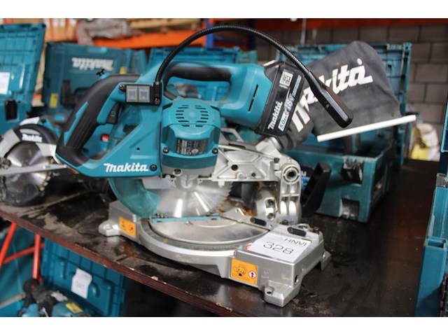 Accu afkortzaag makita. - afbeelding 4 van  4