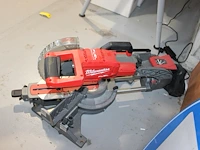 Accu afkortzaag met verstekfunctie milwaukee m18 fms254. vermoedelijk defect. - afbeelding 3 van  3