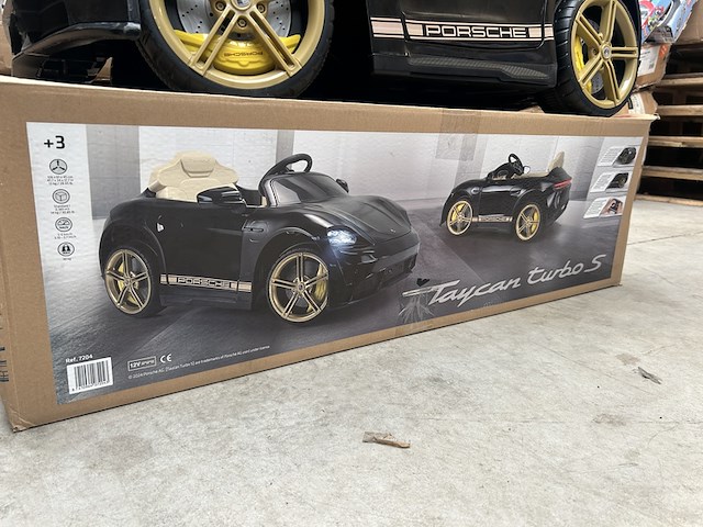 Accu auto porsche taycan black edition 12v - afbeelding 8 van  9