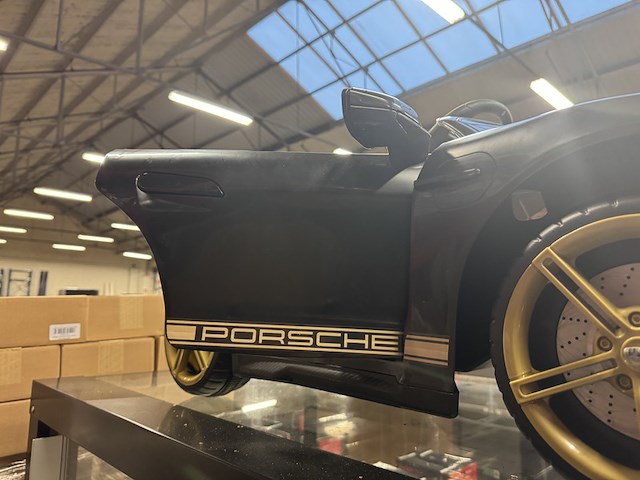 Accu auto porsche taycan black edition 12v - afbeelding 7 van  10