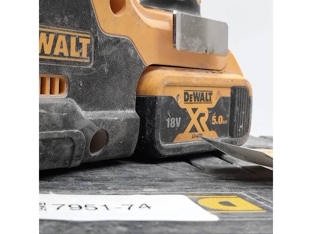 Accu boorhamer dewalt, dch173 - afbeelding 8 van  12