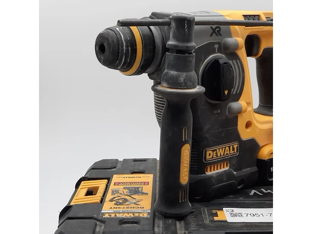 Accu boorhamer dewalt, dch273, bouwjaar 2023 - afbeelding 4 van  10