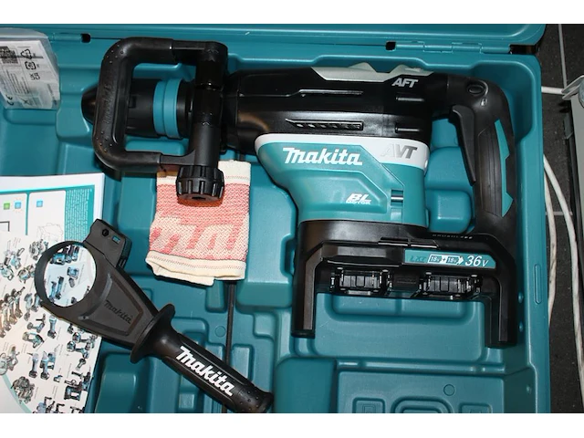 Accu boorhamer/combihamer makita dhr400. voor 2 x 18 v lxt. met avt en aft. in koffer. exclusief accu's - afbeelding 2 van  3