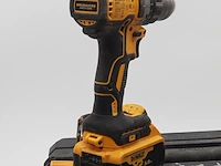 Accu boormachine en 1x slagschroevendraaier dewalt, bouwjaar 2021 - afbeelding 3 van  15