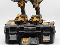 Accu boormachine en 1x slagschroevendraaier dewalt, bouwjaar 2021 - afbeelding 1 van  15