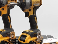 Accu boormachine en 1x slagschroevendraaier dewalt, bouwjaar 2021 - afbeelding 9 van  15