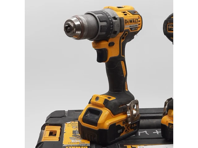 Accu boormachine en 1x slagschroevendraaier dewalt, bouwjaar 2021 - afbeelding 14 van  15