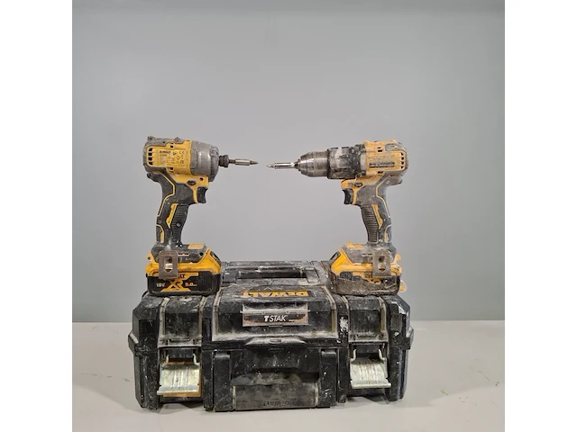 Accu boormachine en slagschroevendraaier, dewalt, dcd709, dcf809 - afbeelding 1 van  10