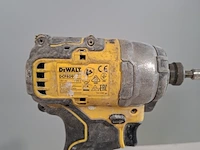 Accu boormachine en slagschroevendraaier, dewalt, dcd709, dcf809 - afbeelding 9 van  10