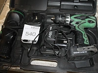 Accu boormachine hitachi ds12dvf3 met accuzaklamp ub12d, acculader en twee accu's in kunststof koffer. - afbeelding 1 van  1