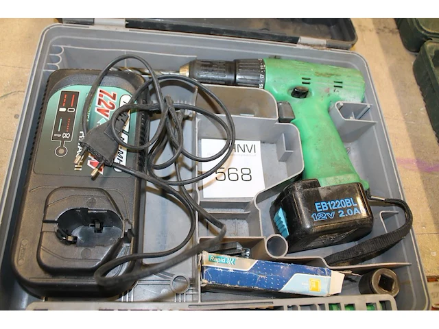 Accu boormachine hitachi ds13dv2 met acculader en accu in kunststof koffer. - afbeelding 1 van  1