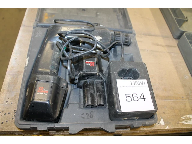 Accu boormachine skill met acculader en accu in kunststof koffer. - afbeelding 1 van  1