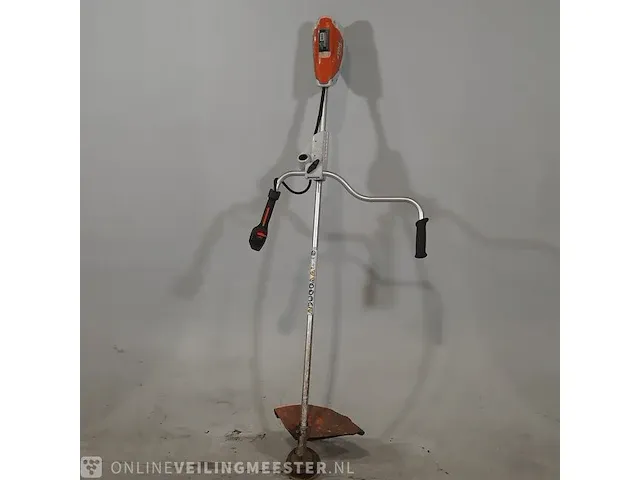 Accu bosmaaier stihl, fsa 130 - afbeelding 1 van  10