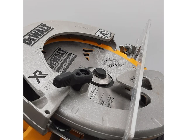 Accu cirkelzaag dewalt, dcs570 - afbeelding 9 van  11