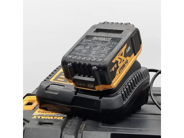 Accu cirkelzaag dewalt, dcs570 - afbeelding 10 van  11