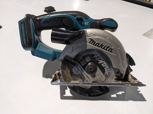 Accu cirkelzaag makita, dss501, blauw, bouwjaar 2015 - afbeelding 2 van  6