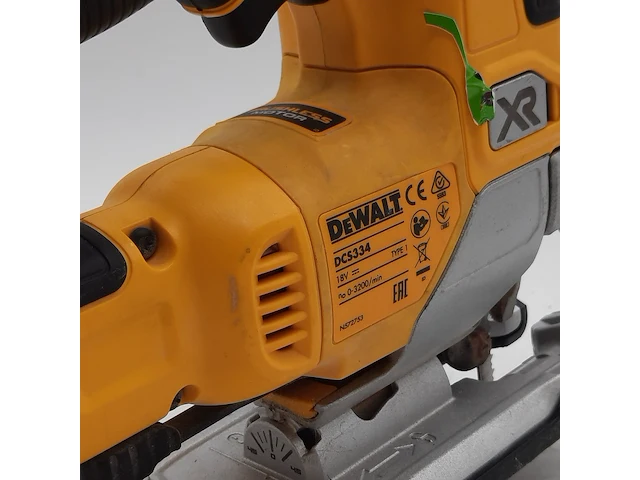 Accu decoupeerzaag, dewalt, dcs334, 2020 - afbeelding 8 van  9