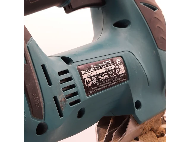 Accu decoupeerzaag makita, djv182, bouwjaar 2021 - afbeelding 8 van  9