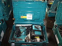 Accu decoupeerzaag makita met accu en lader in kunststofkoffer. - afbeelding 1 van  3