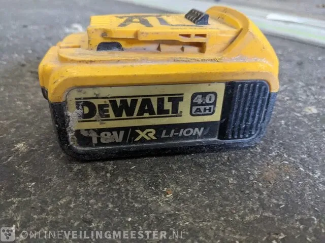 Accu decoupeerzaag met accu multitool dewalt, dcs334, dcs355 - afbeelding 11 van  14