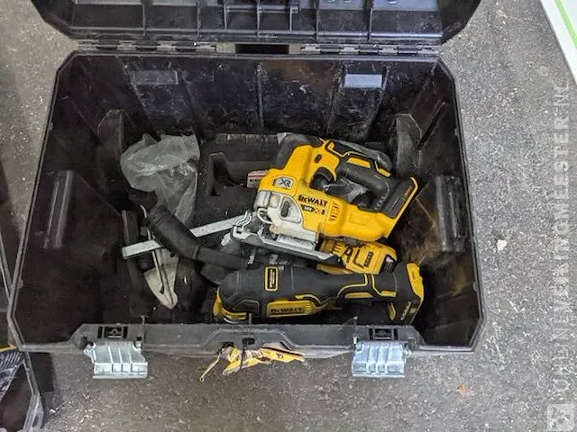 Accu decoupeerzaag met accu multitool dewalt, dcs334, dcs355 - afbeelding 2 van  14
