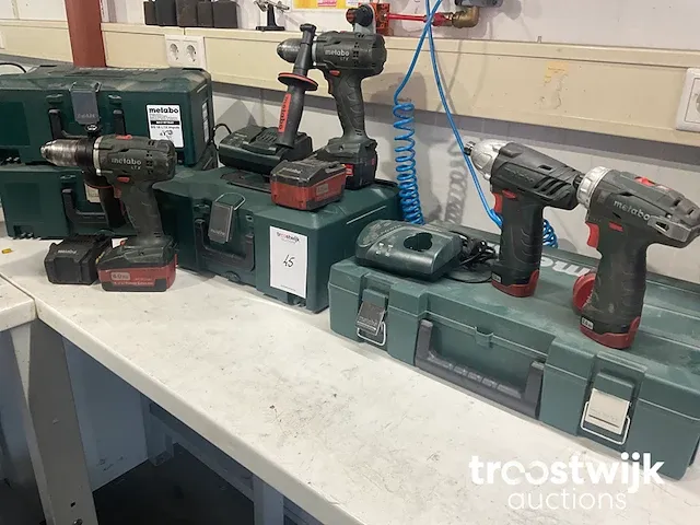 Accu gereedschap - afbeelding 1 van  4