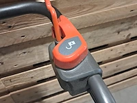 Accu grasmaaier husqvarna, lc137i, bouwjaar 2021 - afbeelding 7 van  13