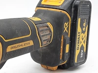 Accu haakse slijper, dewalt, dcg405 - afbeelding 8 van  12