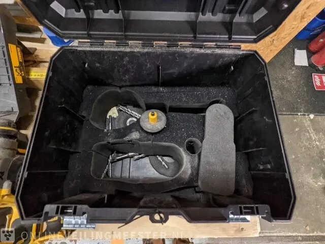 Accu haakse slijper met accuklopboor dewalt, dcg405, dch273 brushless - afbeelding 11 van  12