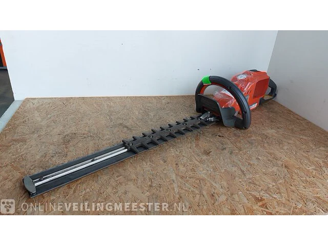 Accu heggenschaar 60cm husqvarna, 520ihd60, bouwjaar 2021 - afbeelding 1 van  7
