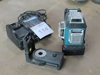 Accu lijnlaser makita cam ices-3b met accu, lader en ophangbeugel. - afbeelding 1 van  1