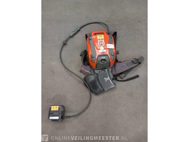 Accu met harnas en adapter husqvarna, bli950x - afbeelding 1 van  7