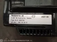Accu met harnas en adapter husqvarna, bli950x - afbeelding 6 van  7