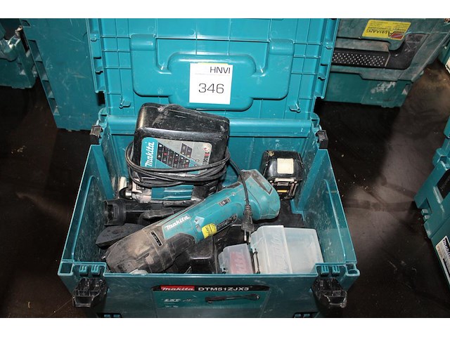 Accu multittool makita met accu en lader in kunststofkoffer. - afbeelding 1 van  3