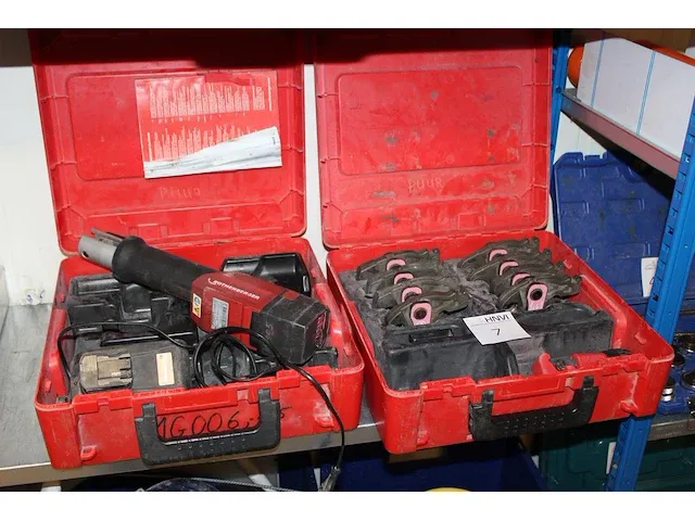 Accu persbektang rotenberger romax compact 4 in kunststof koffer met acht persbekkoppen - afbeelding 1 van  5