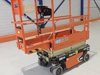 Accu schaarhoogwerker jlg, es1330l, bouwjaar 2022 | 0,9 uur - afbeelding 17 van  39