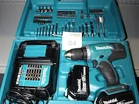 Accu schroefboormachine makita type dff 453 18 volt met twee accu's en lader in koffer. - afbeelding 2 van  2