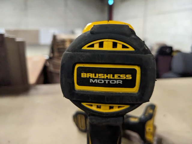 Accu schroefmachine en accu boormachine , dewalt - afbeelding 2 van  10