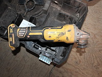 Accu slijptol body dewalt in koffer. - afbeelding 2 van  2