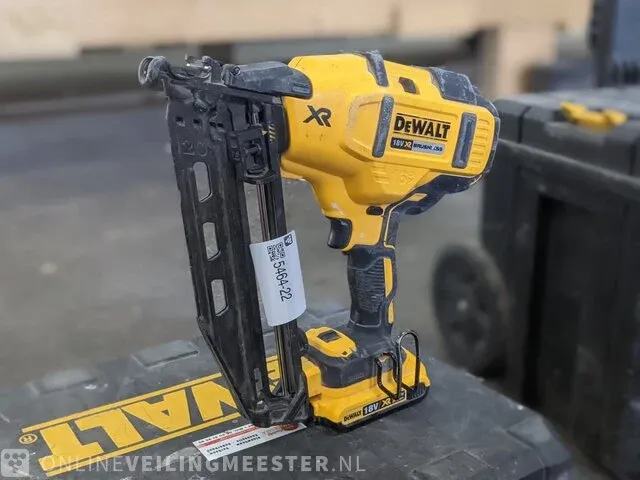 Accu tacker dewalt, 16ga brushless - afbeelding 2 van  11