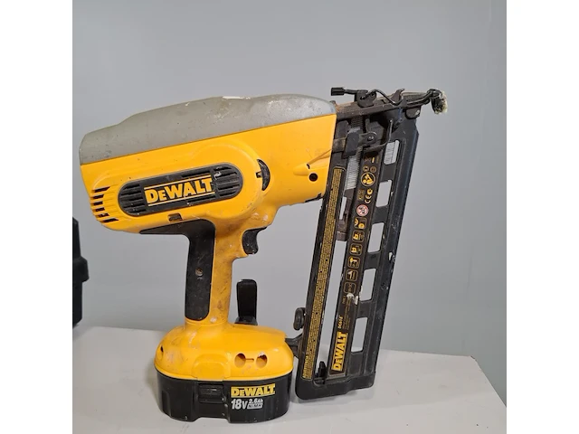 Accu tacker, dewalt, dc618 - afbeelding 3 van  8